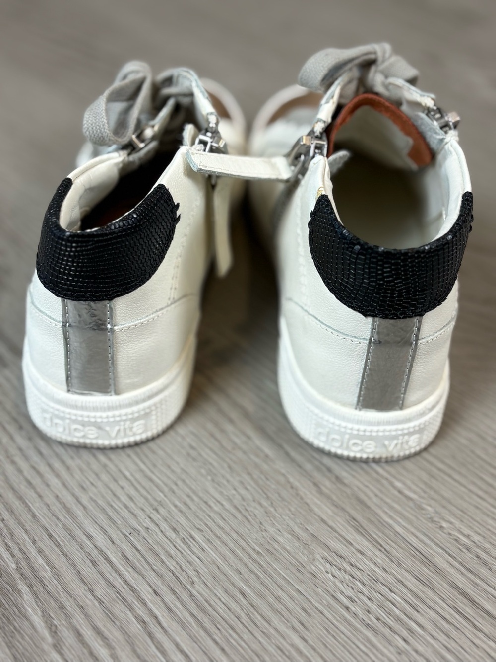 Dolce Vita Zonya Sneakers with Metallic Rose Gold Toe - Picture 4 of 8
